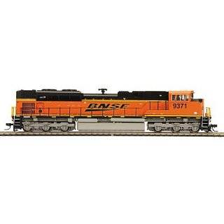  HO SD70ACe/Comfort w/PS3, BNSF #9162 Toys & Games