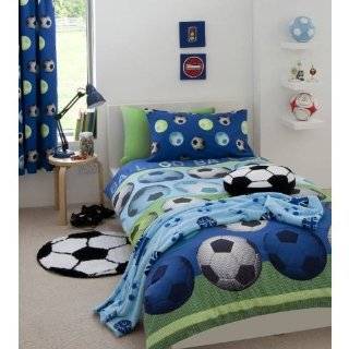 Soccer Full / Queen Quilt with 2 Shams Soccer Quilt with Sham