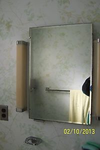 Vintage Metal Bathroom Medicine Cabinet Glass Mirror with Lights Attached