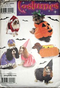 Simplicity Dog Pet Clothes Costumes Coat Hot Dog Pumpkin Santa Pattern 3952 UC