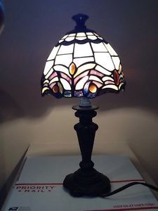 Stunning Stained Glass Tiffany Style Desk Lamp Beautiful 