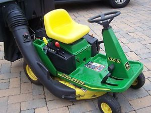 John Deere SX85 Front Riding Lawn Mower 13H Electric Start Tractor w Bagger