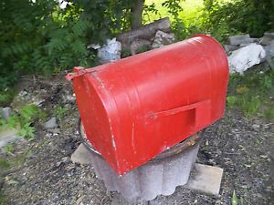 Vintage Large Heavy Duty Rural Mailbox Milcor Steel Co Farm House Mail
