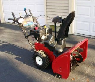 Toro Power Max 1028 LXE Two Stage Snow Blower, Electric Start, Excellent Shape