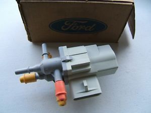 New in Box Ford F4TZ 9189 A 6 Port Dual Gas Fuel Tank Selector Valve Solenoid