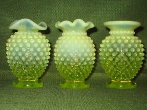 3 Fenton Topaz Glass Opalescent Hobnail Vaseline Mini Bud Vases Mint Condition