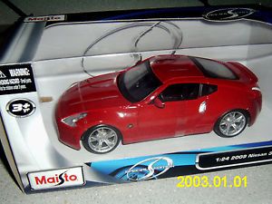 Maisto 1 24 2009 Nissan 370Z Opening Doors and Hood Special Edition New