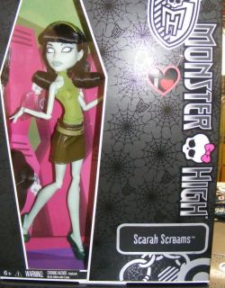 Mattel SDCC 2012 Exclusive Monster High Scarah Screams Doll in Hand
