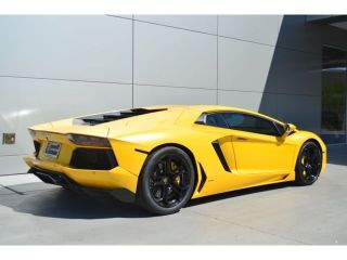 Lamborghini Aventador LP700 4 Coupe Giallo Yellow