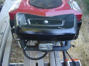 Briggs Stratton 2 Two Cylinder Opposing 42A707 Engine 18 5HP