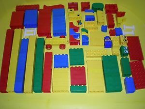 Large Mixed Lot of Lego Duplo Tyco Building Blocks 200 Pieces Train Fence Eye