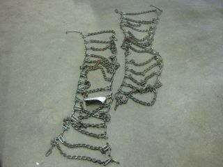 Used John Deere Lawn and Garden Tractor Tire Chains 23 x 10 5 x 12 Retail $81 08