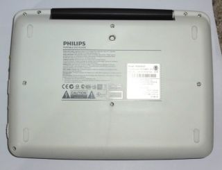 Philips PD9030 Portable DVD Player with Screen 9