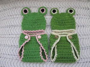 2 PC Crocheted Preemie New Born Baby Diaper Cover and Hat Set Frog Girl or Boy