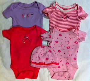 Gerber Lot of 5 Infant Baby Girl's Clothes Onesies Hat Size Newborn EUC