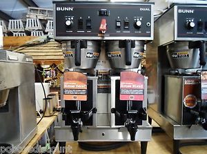 BUNN DUAL SH DBC Commercial Coffee Brewer 2017 Model server 33500 maker  PICKUP!
