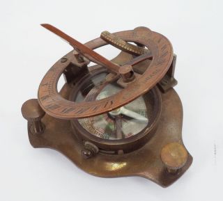 Maritime Brass Pocket Sundial Compass