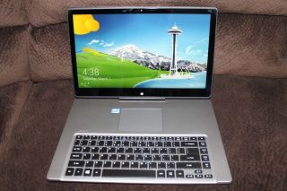Acer R7 15 6" 1080p HD Touchscreen Convertible Laptop w Lots of EXTRAS
