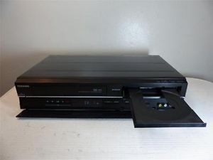Toshiba DVR 670 HDMI 1080p Upscaling VHS DVD Recorder Built in Digital Tuner