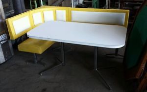 Retro Tri Art Breakfast Nook Table Corner Booth
