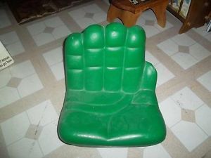 Vintage Retro 1960s Small Jolly Green Giant Hand Palm Chair