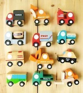 12 x Wooden Toy Construction Vehicles Car Truck Kids Party Favor Supply VEH002