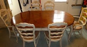 Beautiful Thomasville French Country Provincial 6 Chair Dining Table