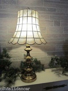 Hollywood Regency Table Sofa Lamp Capiz Shade Gold Mid Century Vtg 60s Elegant