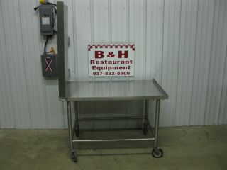 44" x 32" Stainless Steel Heavy Duty Mobile Equipment Griddle Stand Table