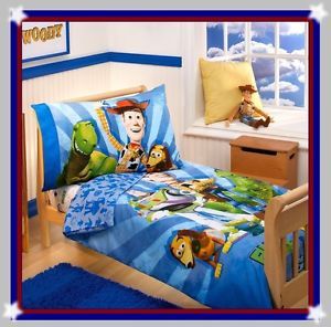4 PIECE Toddler Bedding Set