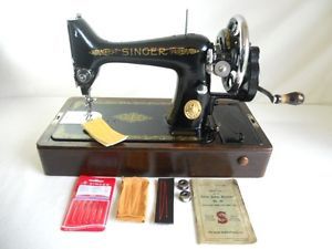 Singer Heavy Duty Hand Crank Sewing Machine Sews Leather Heavy Materials