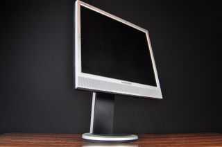 Samsung 710TM 17 inch Flat Panel LCD Computer Monitor 2787
