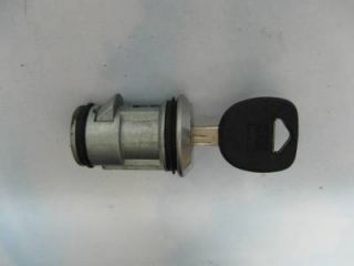 Chevy Silverado Spare Tire Carrier Hoist Release Lock Key 1999 2002