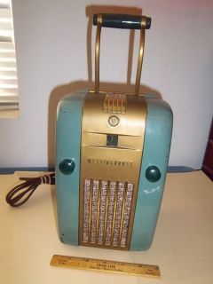 Vintage Westinghouse Working Refrigerator Radio Model H 135