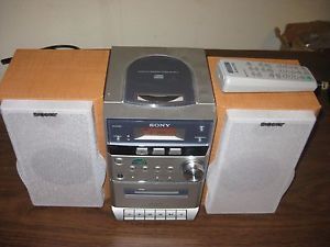 Sony CMT EP313 Compact Shelf System Stereo w SS CEP313 Speakers EXC Condition