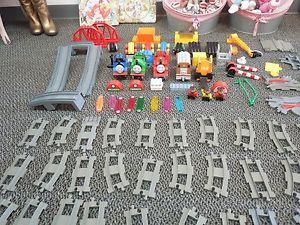 119 Pieces Mixed Lot Lego Duplo Thomas Bridge Switch Train Tracks Accessories
