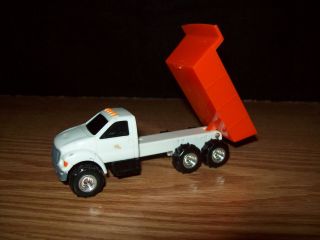 Ertl 1 64 Ford Dump Truck Construction Farm Toy
