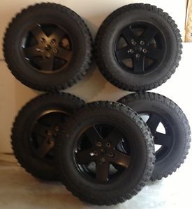 Jeep Wrangler Wheels and Tires 17" Rubicon 255 75 17 BF Goodrich