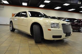 20 Chrome Wheels Low Profile Tires Low Mileage Bentley Grille