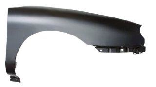 OE Replacement Ford Taurus/Mercury Sable Front Passenger Side Fender Assembly (Partslink Number FO1241189) Automotive