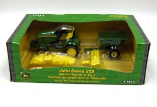 1/16th John Deere 325 Lawn Tractor w/ Cart, Deck, Tiller Toys & Games